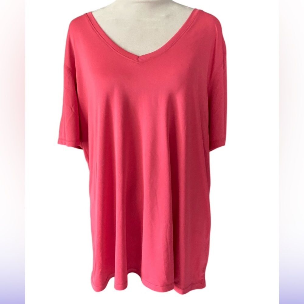 Athletic women,s pink top size 22 XXXL